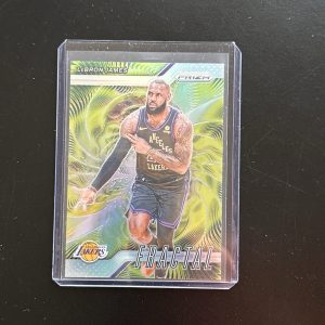 2024-25 Panini Fractal Prizm LeBron James Los Angeles