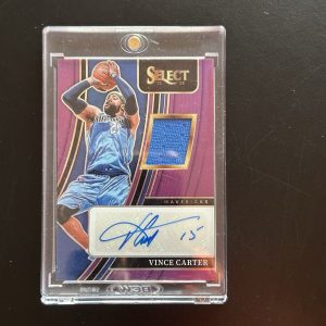 2021 select Vince Carter patch auto /49 MINT