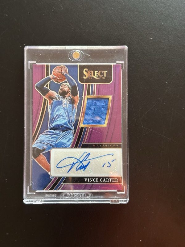 2021 select Vince Carter patch auto /49 MINT